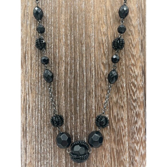 Avon Black Beaded Necklace With Lobster Clasp Gunmetal Chain 22” - Picture 2 of 5